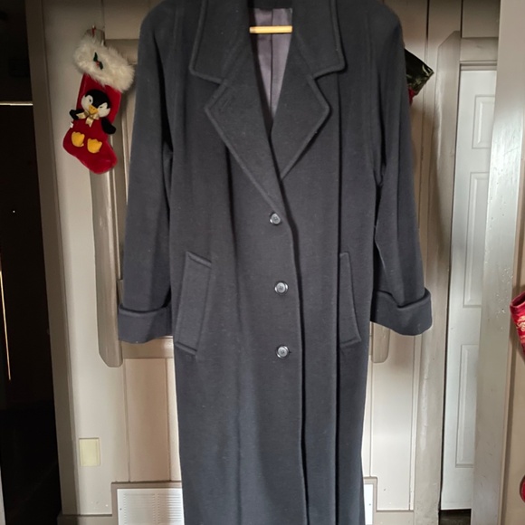 Larry Levin Women’s Wool Winter Coat. Size 8 - Picture 12 of 14